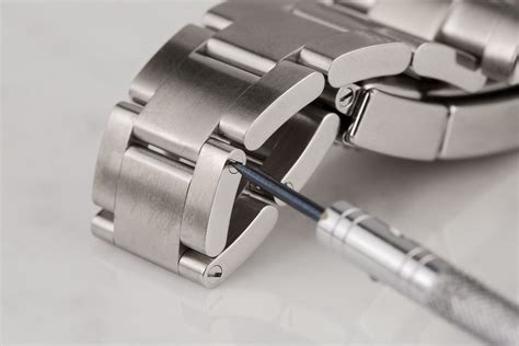 rolex bracelet too loose cannot take anymore links out|adjusting a rolex bracelet.